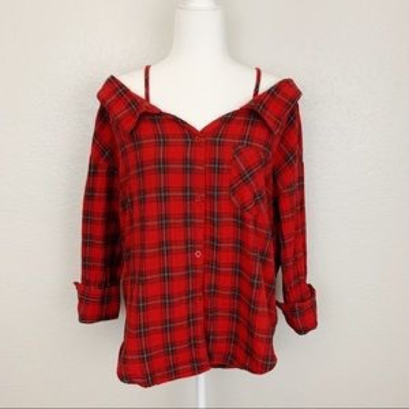 Urban Outfitters Cold Shoulder Fashion Red Flannel - Picture 1 of 6